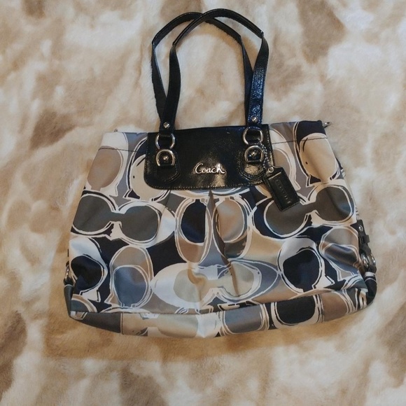 Coach Handbags - Coach Optical Pattern Silk Handbag